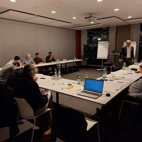 leden club productie